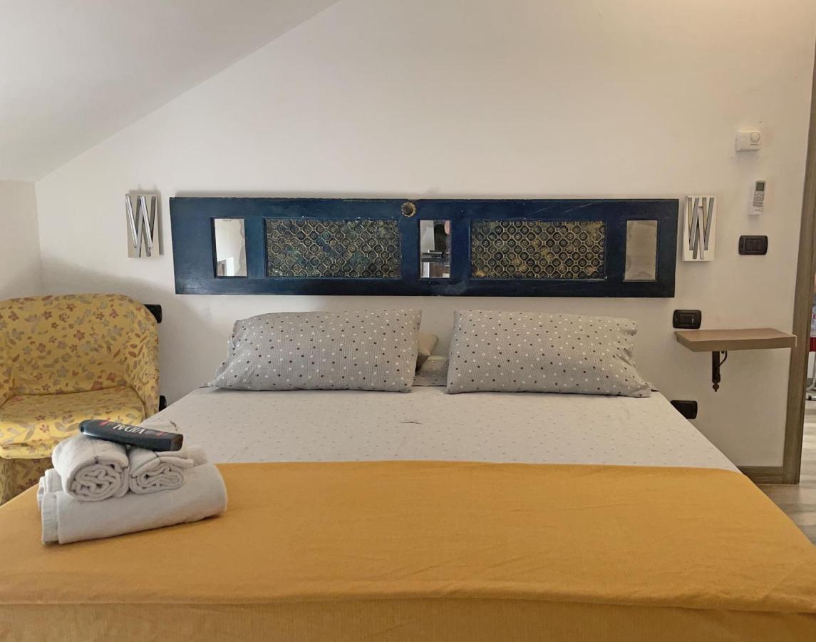 Poste Regie - Milan Guest House エクステリア 写真